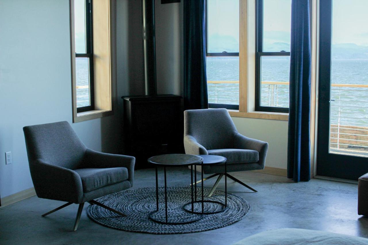 Bowline Hotel อัสตอเรีย ภายนอก รูปภาพ