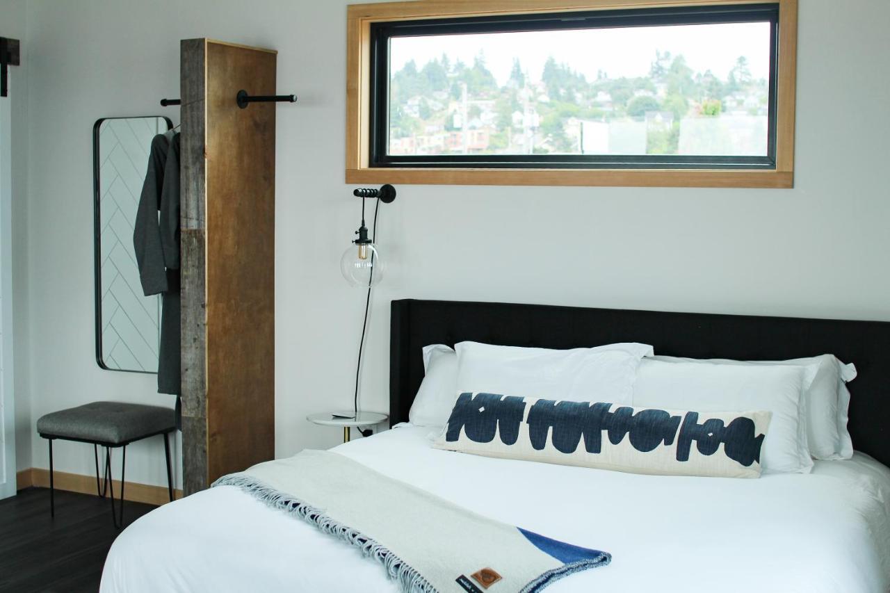 Bowline Hotel อัสตอเรีย ภายนอก รูปภาพ